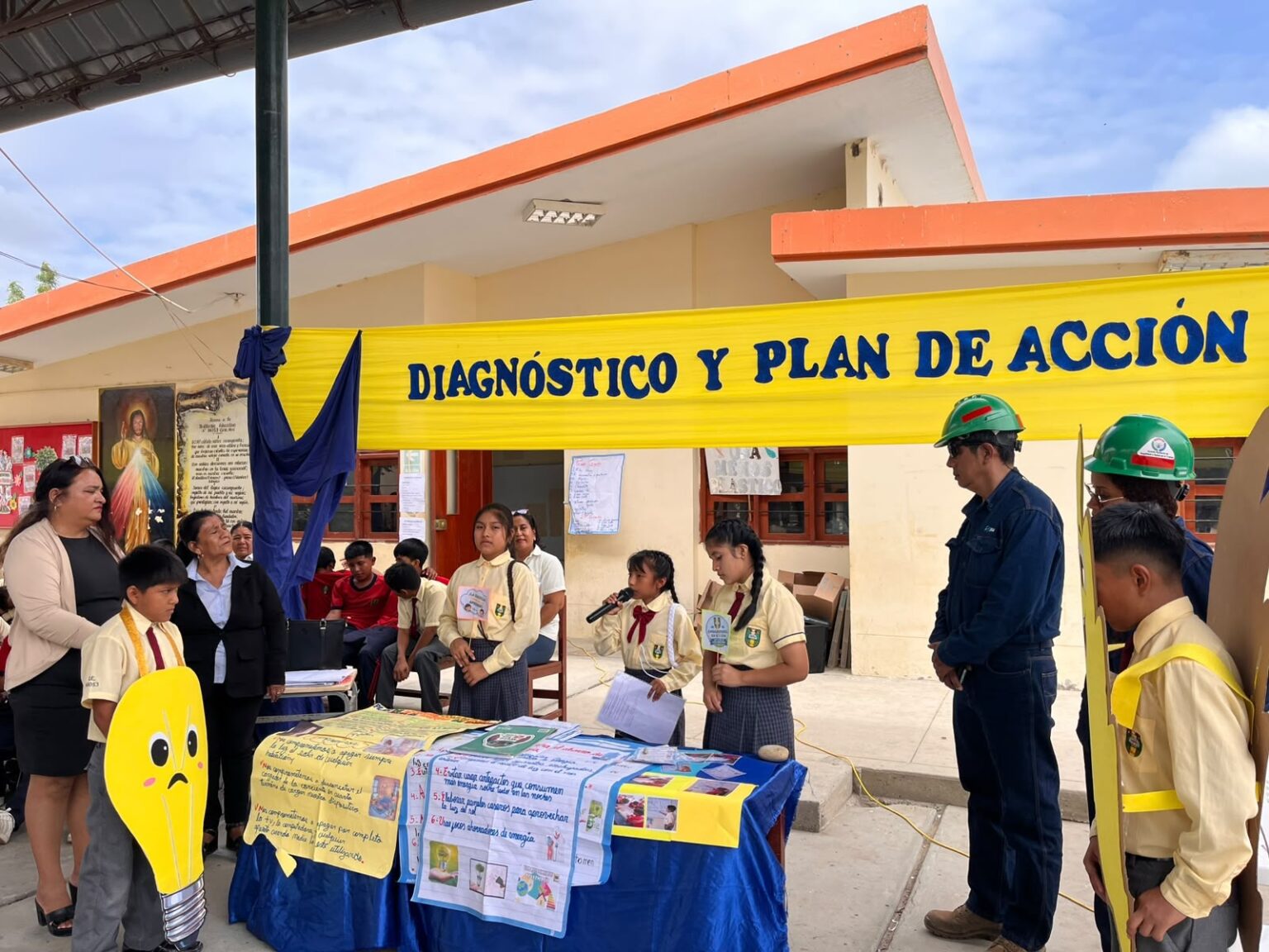 Estudiantes de Piura y Tumbes presentan proyectos sobre el uso responsable de la electricidad