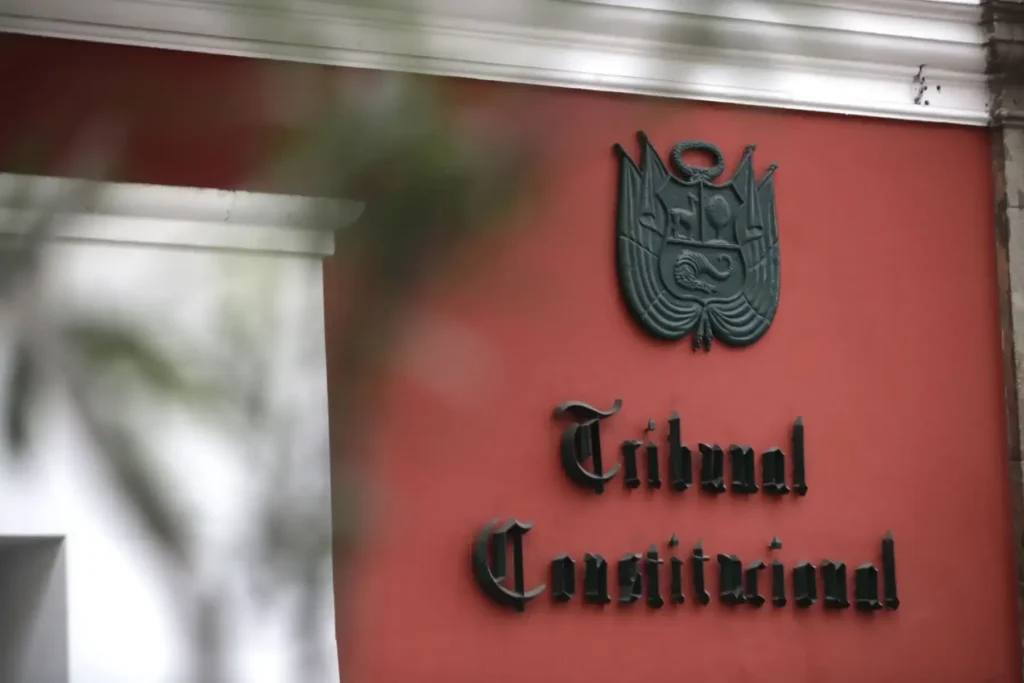 Senado aprueba reglamento para elegir a magistrados del Tribunal Constitucional